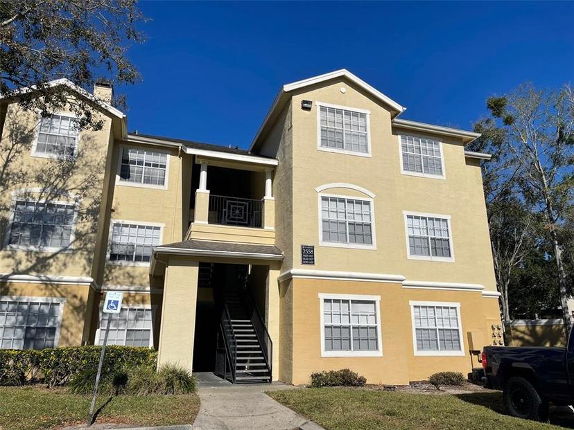 Picture of 2558 Robert Trent Jones Drive Unit 1427, Orlando FL 32835