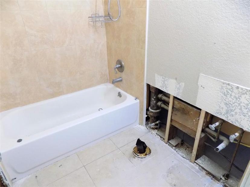 Picture of 435 92Nd Avenue N, St Petersburg FL 33702