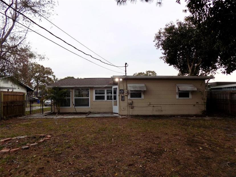 Picture of 435 92Nd Avenue N, St Petersburg FL 33702