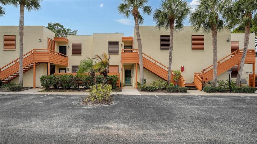 Picture of 153 Wild Palm Drive Unit 153, Bradenton FL 34210