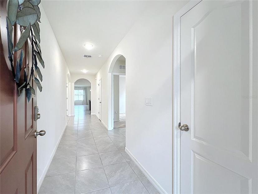 Picture of 2649 Howland Boulevard, Deltona FL 32738