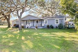 Picture of 860 Oak Drive, Groveland, FL 34736