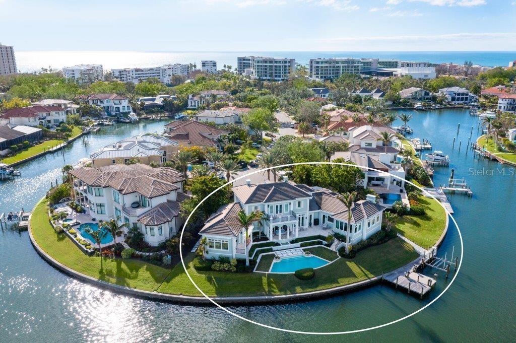 Picture of 560 Harbor Point Road, Longboat Key, FL 34228