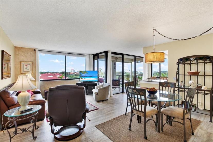 Picture of 6365 Bahia Del Mar Boulevard Unit 604, St Petersburg FL 33715