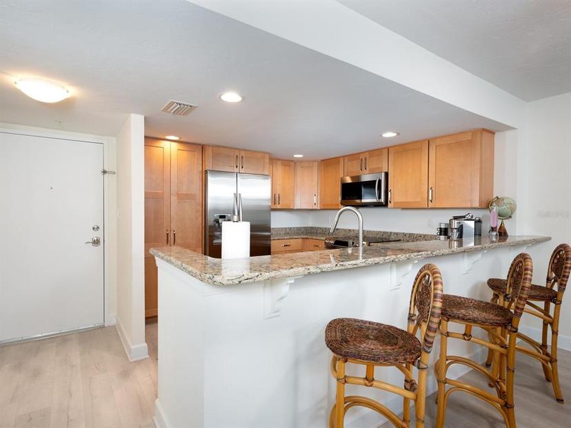 Picture of 101 S Gulfstream Avenue Unit 10E, Sarasota FL 34236