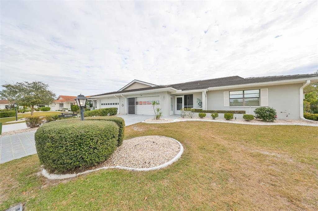 Picture of 1601 Woodmar Drive, Sun City Center, FL 33573