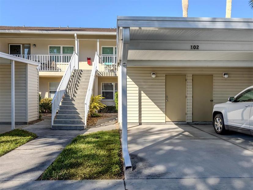 Picture of 801 Waterside Drive Unit 102, Venice FL 34285