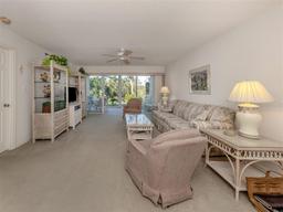 Picture of 801 Waterside Drive Unit 102, Venice, FL 34285