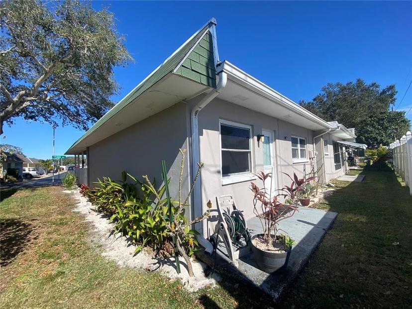 Picture of 883 Sky Loch Drive S, Dunedin FL 34698