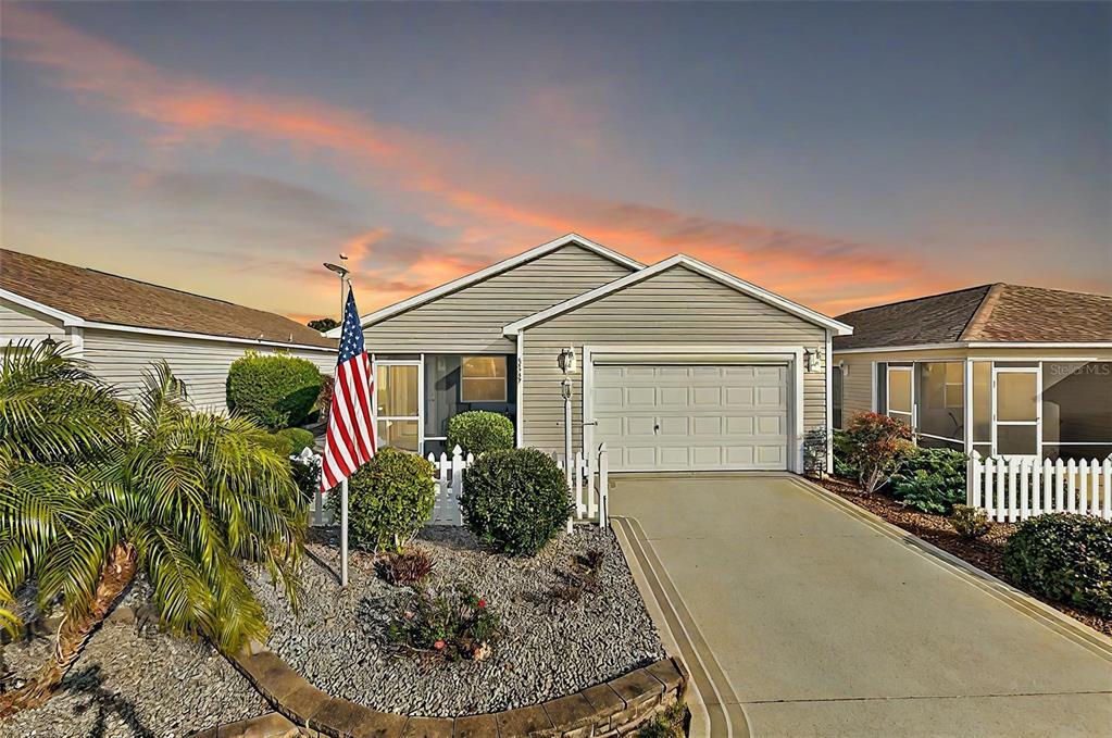 Picture of 3347 Empire Avenue, The Villages, FL 32163