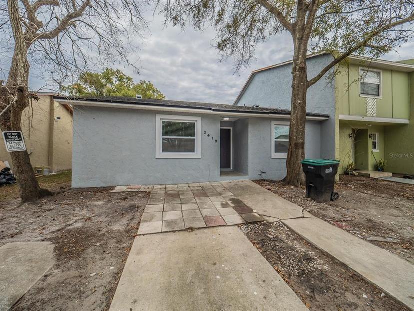 Picture of 2419 Rio Pinar Lakes Boulevard, Orlando FL 32822