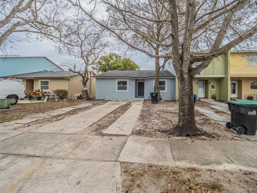 Picture of 2419 Rio Pinar Lakes Boulevard, Orlando FL 32822