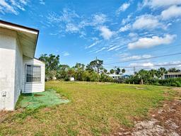 Picture of 914 E 2Nd Street, Englewood, FL 34223
