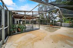 Picture of 1628 Lakewood Drive S, Lakeland, FL 33813