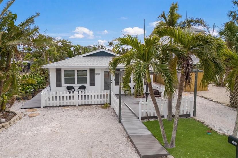 Picture of 600 Fox Street, Longboat Key FL 34228