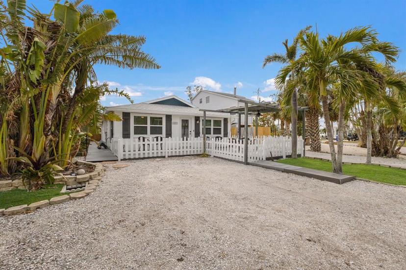 Picture of 600 Fox Street, Longboat Key FL 34228