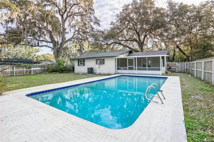 Picture of 308 Wade Avenue, Deland FL 32724