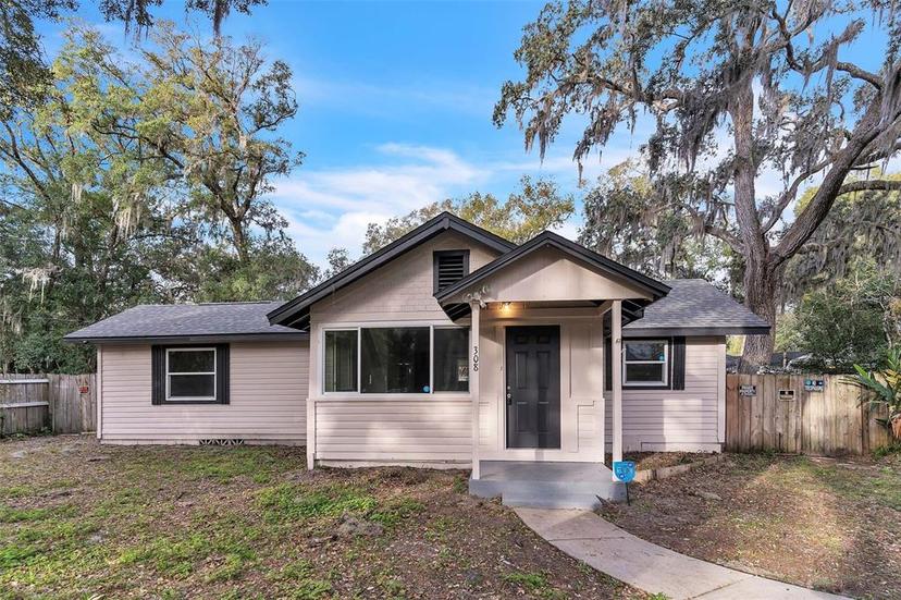 Picture of 308 Wade Avenue, Deland FL 32724