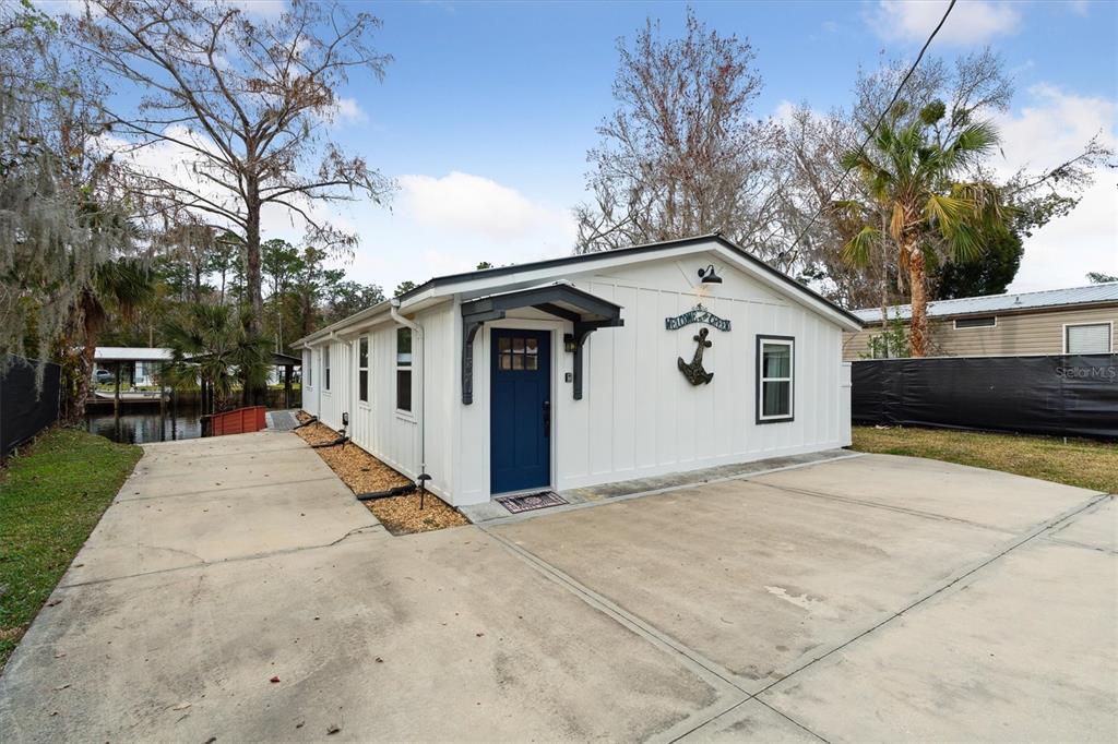 Picture of 157 Smith Lane, Satsuma, FL 32189