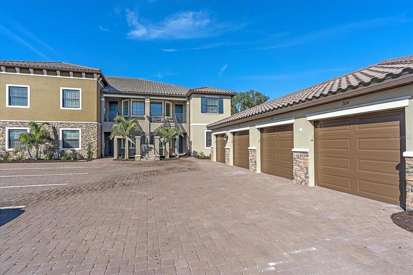 Picture of 12410 Osorio Court Unit 101, Sarasota FL 34238