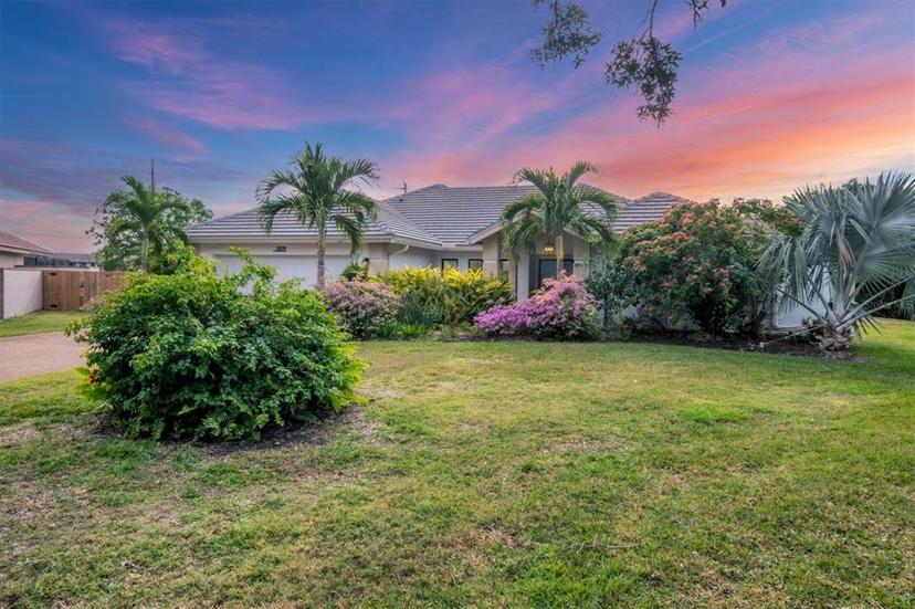 Picture of 5179 Flicker Field Circle, Sarasota FL 34231
