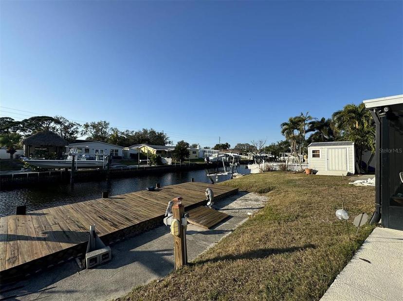 Picture of 9524 Treasure Lane Ne, St Petersburg FL 33702