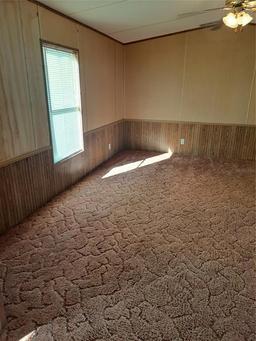 Picture of 1463 Bobolink Street, Zephyrhills, FL 33540