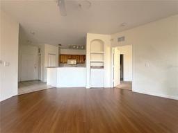 Picture of 6149 Metrowest Boulevard Unit 106, Orlando, FL 32835
