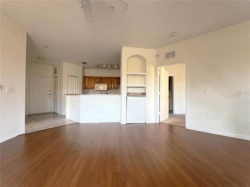 Picture of 6149 Metrowest Boulevard Unit 106, Orlando FL 32835