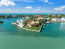 Picture of 929 Casey Cove Drive, Nokomis, FL 34275