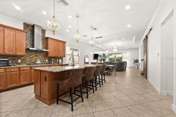 Picture of 10824 Royal Cypress Way, Orlando, FL 32836