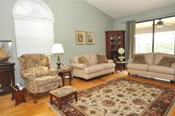 Picture of 5581 Salem Square Drive S, Palm Harbor, FL 34685