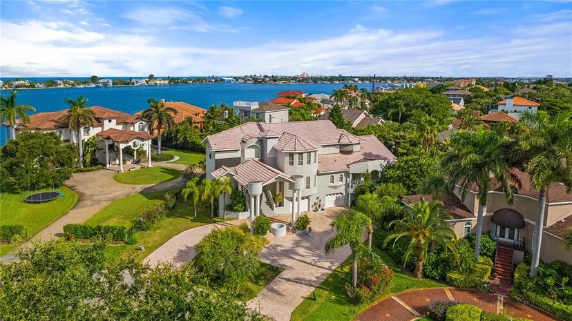 Picture of 608 Columbus Drive, Tierra Verde FL 33715