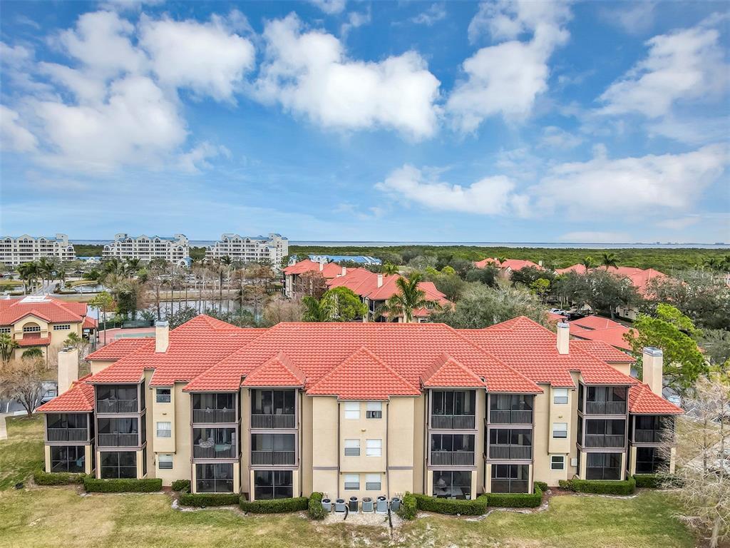 Picture of 2400 Feather Sound Drive Unit 613, Clearwater, FL 33762