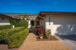 Picture of 3663 Muirfield Drive Unit 4B, Sarasota, FL 34238