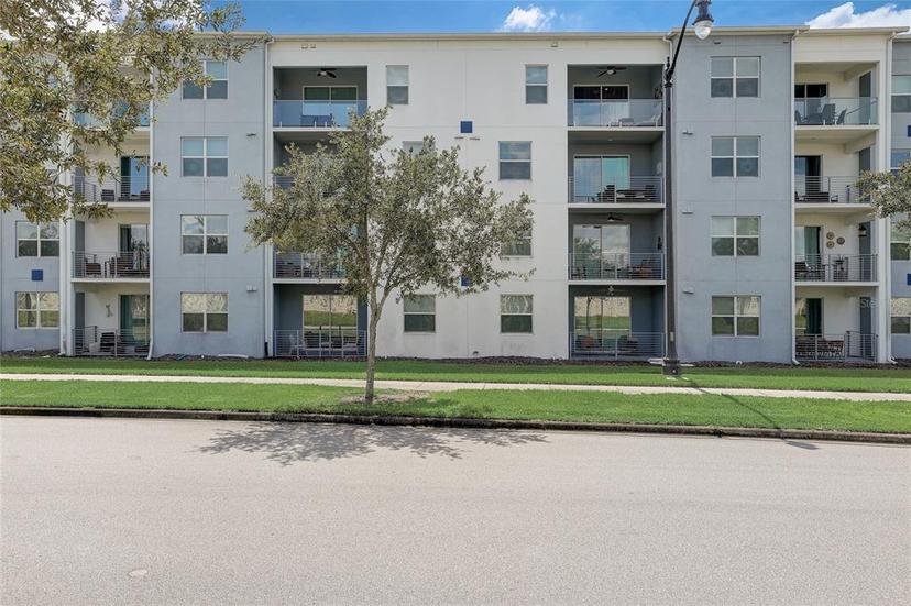 Picture of 4741 Clock Tower Drive Unit 306, Kissimmee FL 34746