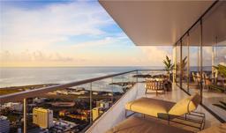 Picture of 235 1St Avenue S Unit 1705, St Petersburg, FL 33701