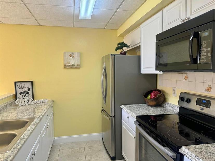 Picture of 701 Perkins Street Unit 100, Leesburg FL 34748