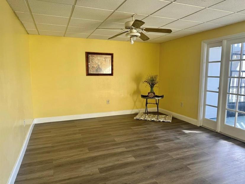 Picture of 701 Perkins Street Unit 100, Leesburg FL 34748