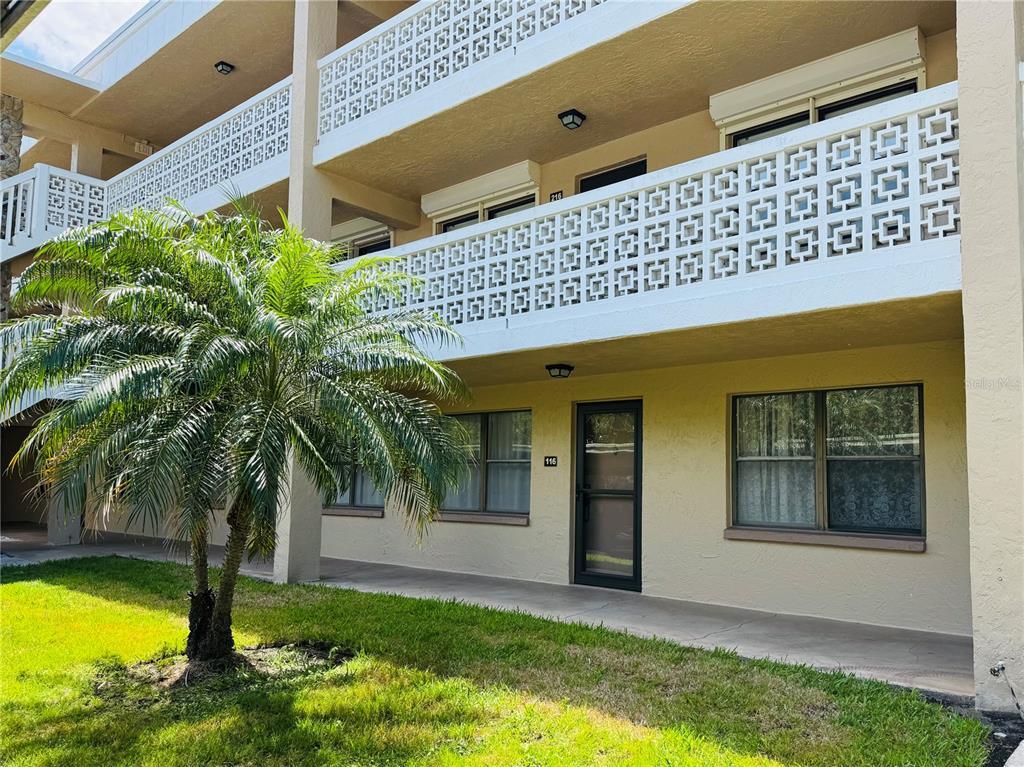 Picture of 4920 Locust Street Ne Unit 116, St Petersburg, FL 33703