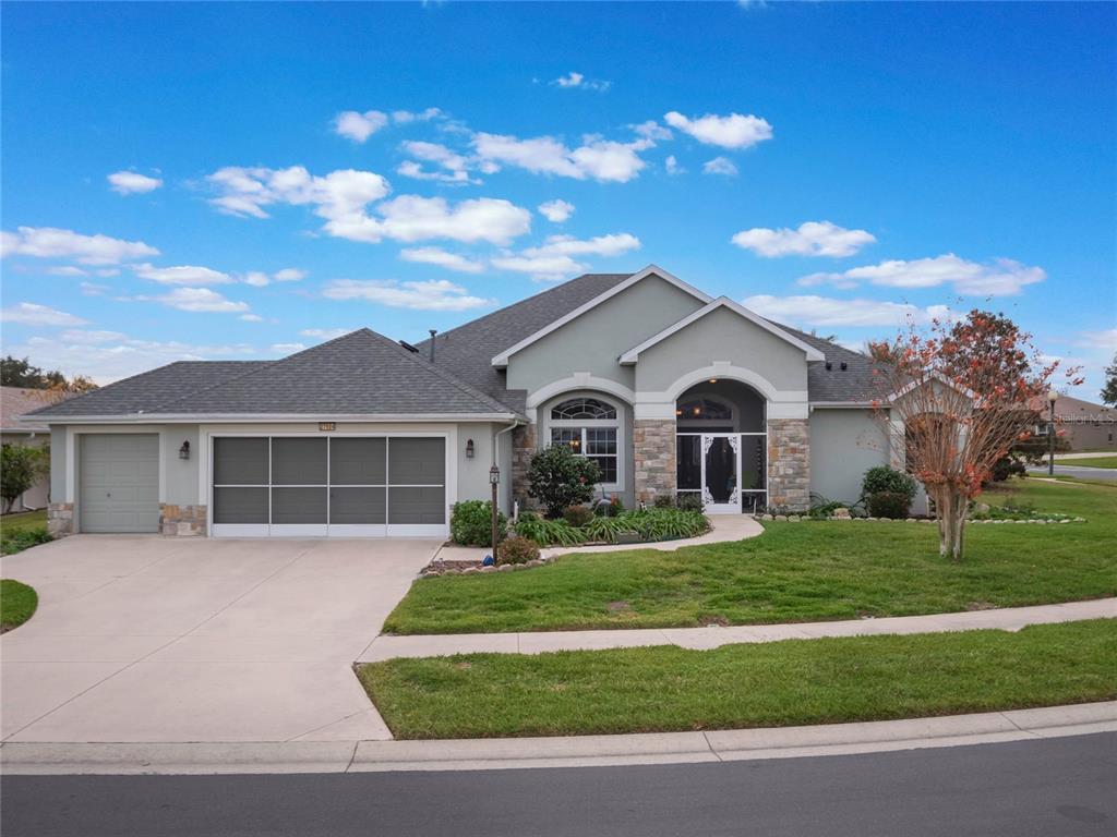 Picture of 27504 Stoney Brook Drive, Leesburg, FL 34748