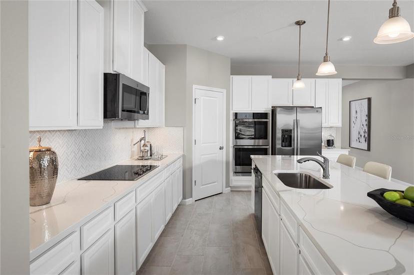 Picture of 3042 Aibonito Circle, Clermont FL 34711