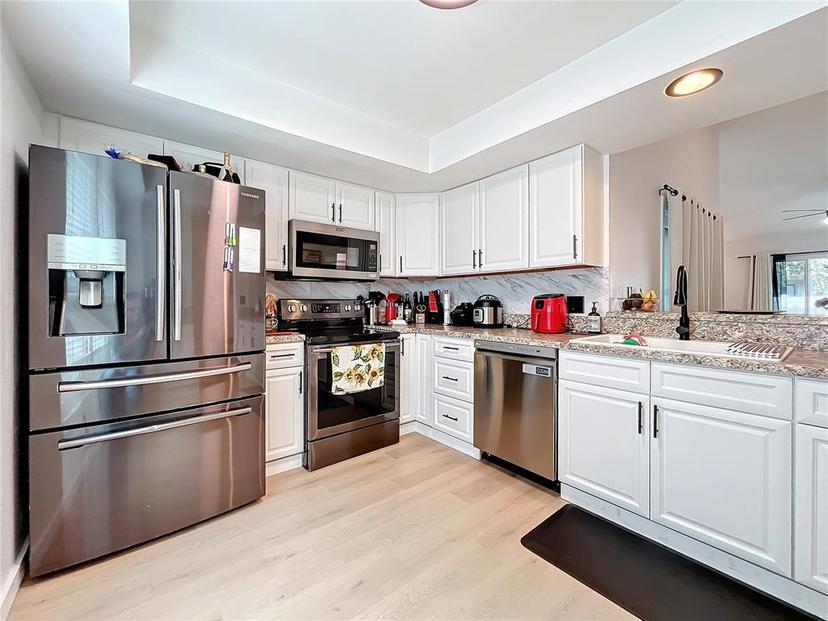 Picture of 2058 Sheffield Court, Oldsmar FL 34677
