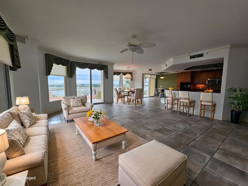 Picture of 555 5Th Avenue Ne Unit 521, St Petersburg FL 33701