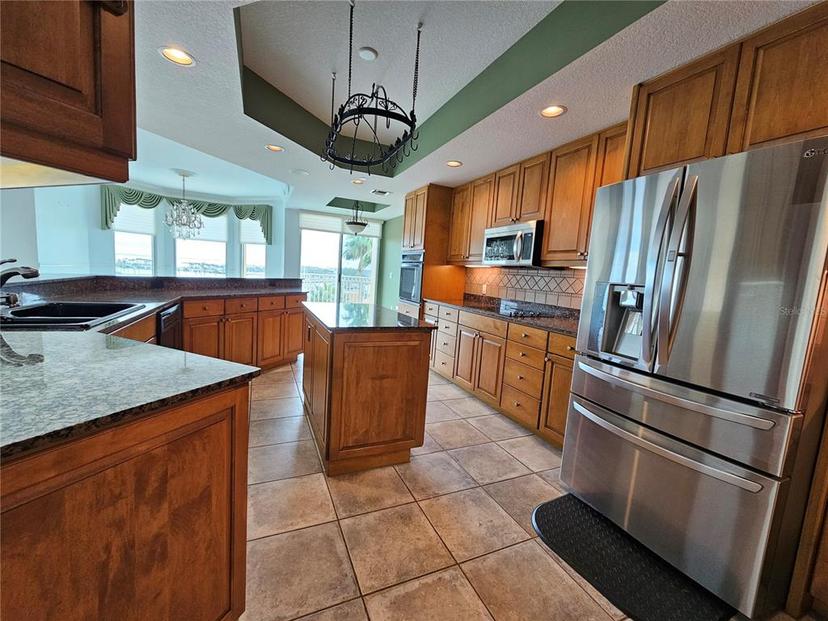 Picture of 555 5Th Avenue Ne Unit 521, St Petersburg FL 33701