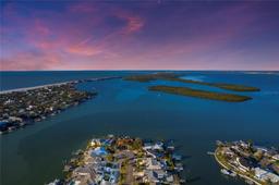 Picture of 843 Harbor Island, Clearwater Beach, FL 33767