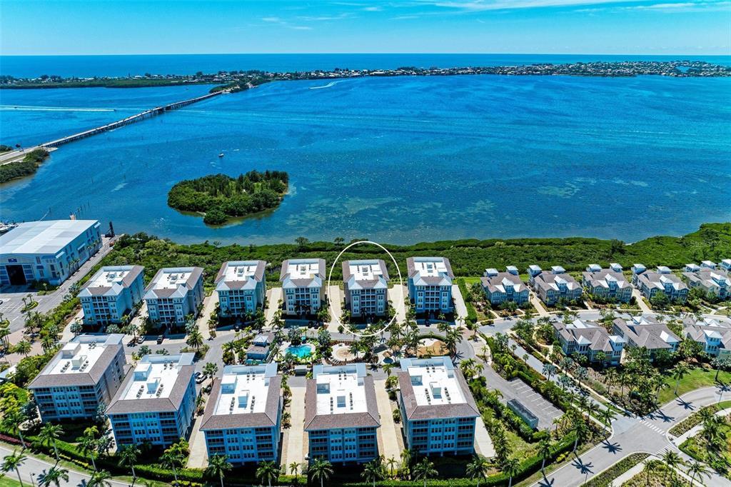 Picture of 380 Aruba Circle Unit 203, Bradenton, FL 34209