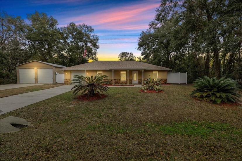 Picture of 161 S Rooks Avenue, Inverness FL 34453
