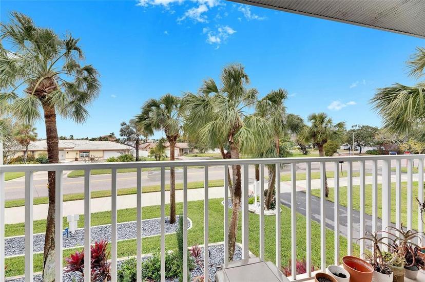 Picture of 4250 37Th Street S Unit 5, St Petersburg FL 33711