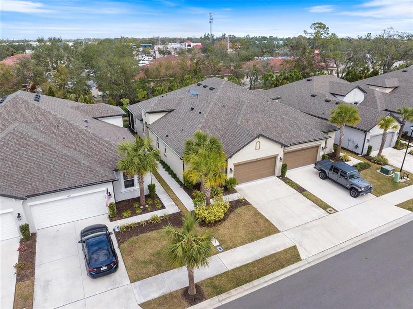Picture of 6077 Amberly Drive, Bradenton FL 34208